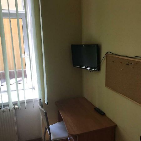 Clarus Mons Studio Hostel Czestochowa Ngoại thất bức ảnh