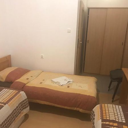 Clarus Mons Studio Hostel Czestochowa Ngoại thất bức ảnh
