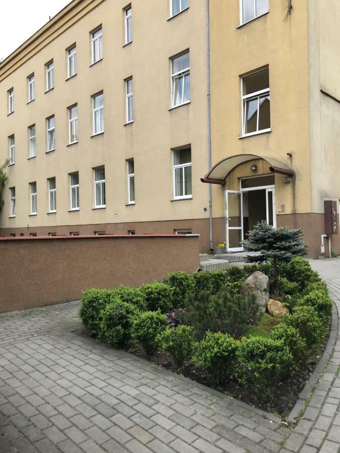 Clarus Mons Studio Hostel Czestochowa Ngoại thất bức ảnh